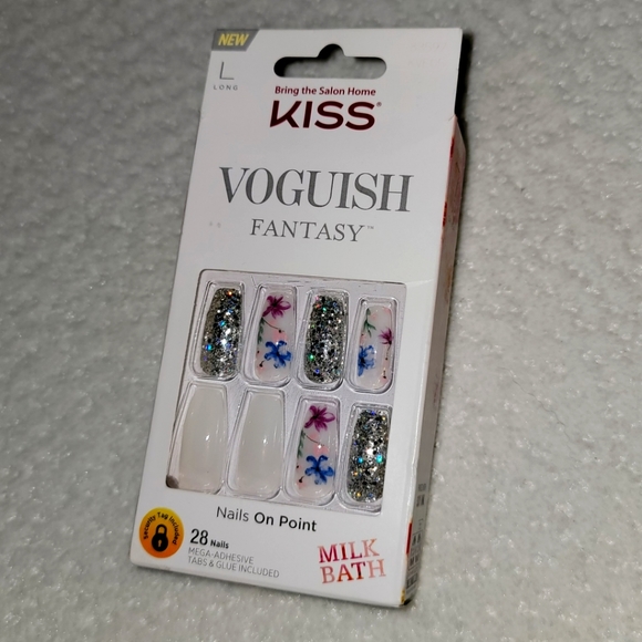 Kiss Acrylic Nails - Picture 8 of 8